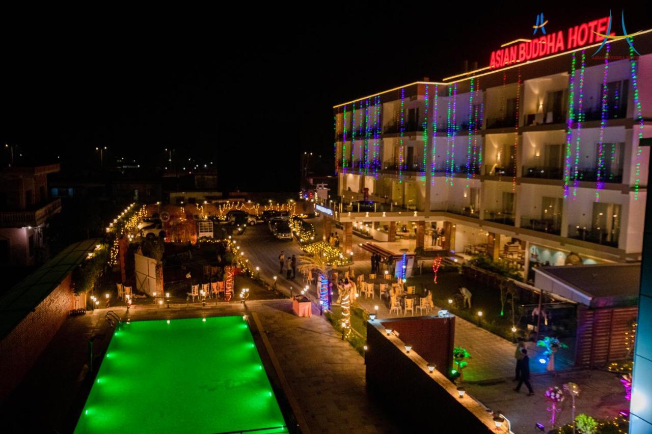 Asian Buddha Hotel Bhairāhawā Exterior foto